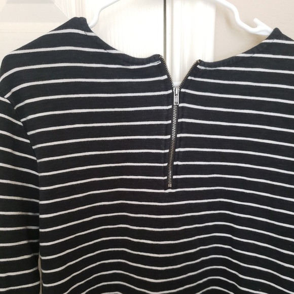 QUARTER SLEEVE BLOUSE | BLACK WITH WHITE STRIPES - Picture 3 of 4